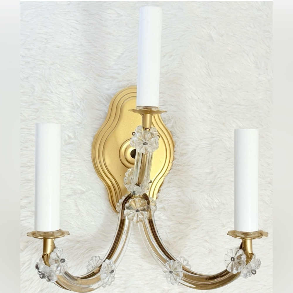 Vintage MCM Victorian 3 Light Brass and Crystal Wall Sconce 12” Candelabra